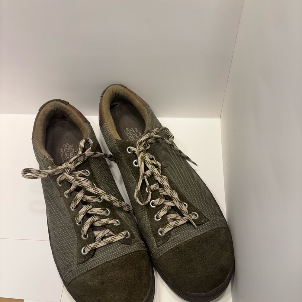 COLUMBIA HIKING SHOES TECHLITE NORTON ATHLETIC MEN SIZE 15
GREEN-GRAY COLOR
